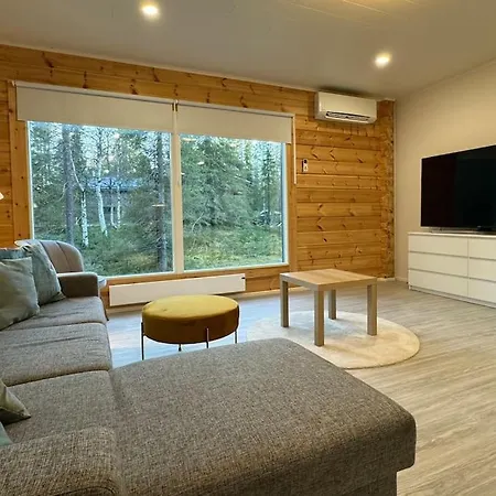 Huoneisto Rauhallinen Hirsihuvila Rukalla