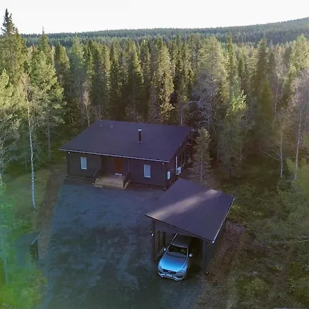 Rauhallinen Hirsihuvila Rukalla *